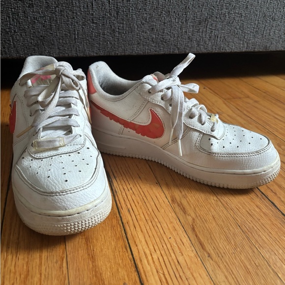 Nike Women “love for all” Air Force ones - Picture 1 of 4